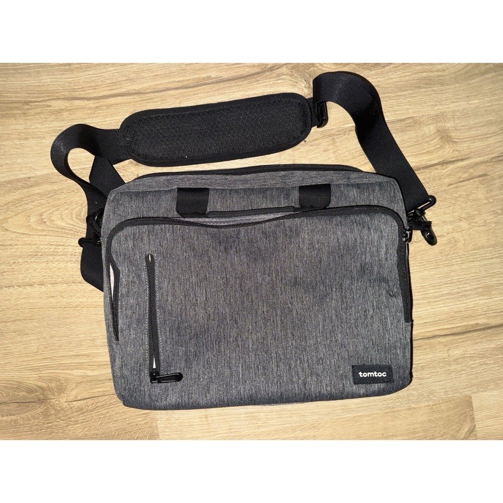 tomtoc Gray 13in Laptop Shoulder Messenger Bag A50-C01G Padded Strap Zip EUC